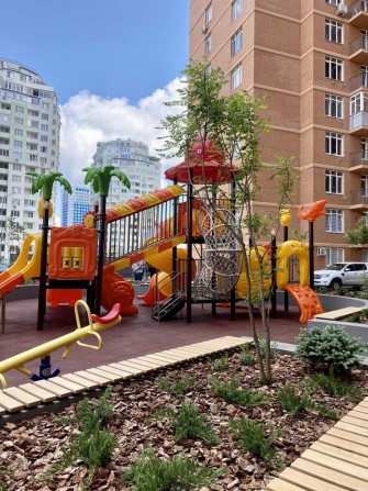 2 комнатная квартира с ремонтом Стикон Дмитриевский - фото 1