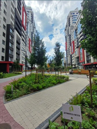 Продам кв ЖК ТАИРОВСКИЕ САДЫ с балконом - фото 1