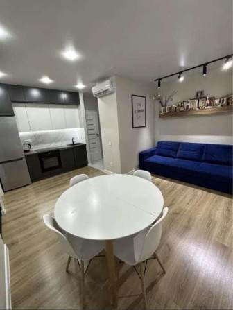 Продам 2-ком квартиру с евроремонтом в 53-й Жемчужине (2-898-913) - фото 1