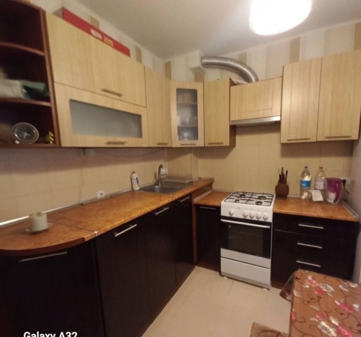 Продам 2 комн. квартиру  в отличном состоянии ЖК Радужный (070-033) - фото 1