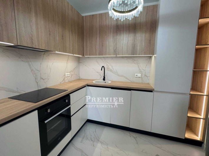 2-комнатную квартиру 61 м2 с Ремонтом ЖК 58 Жемчужине на Таирова - фото 1