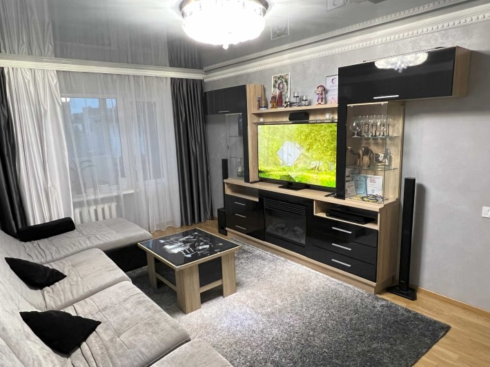 від власника 3-х кім. квартира на Розсошенцях 98 кв.м. - фото 1