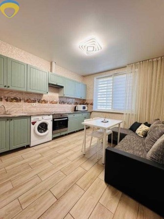 Продам 1-к квартиру в  49 Жемчужине - фото 1