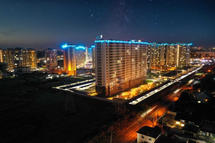 Квартира в 53 жемчужине на Таирово. Сдан. 892 у.е/кв.м Без комиссии - фото 1