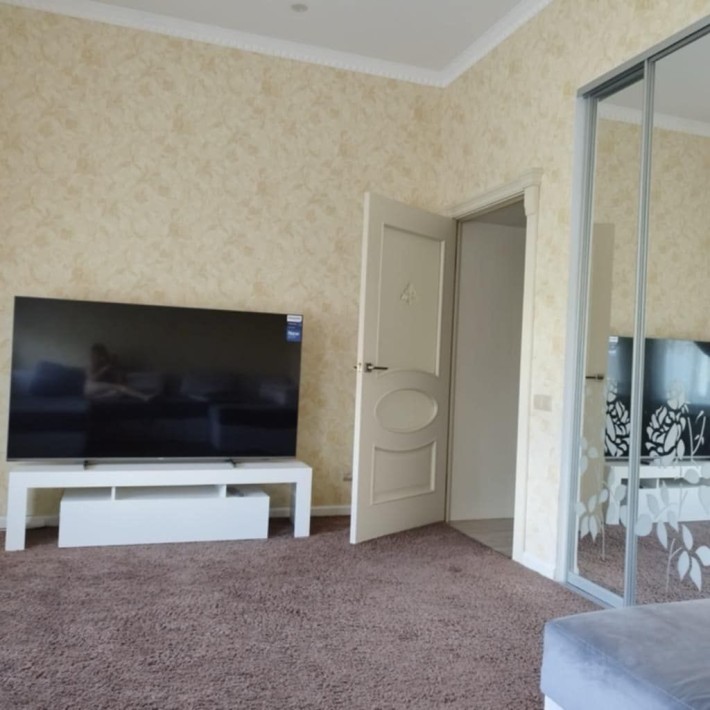Продам двохкімнатну квартиру - фото 1