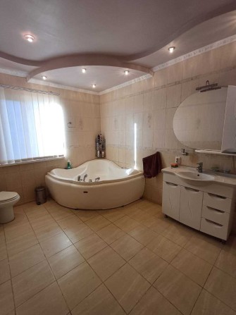 Продам 3-х кімнатну квартиру в Богодухові - фото 1