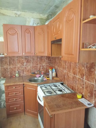 ПРОДАМ 2 КВАРТИРУ БЕЗЛЮДОВКА улица Мостостроителей - фото 1