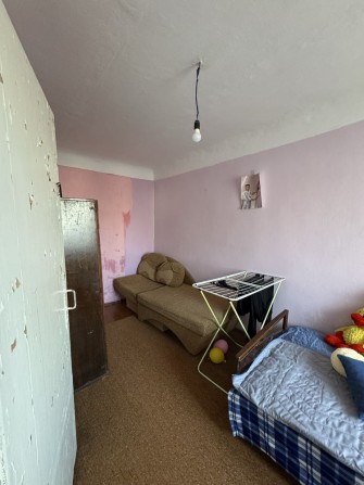 Продам ТРЬОХкімнатну квартиру - фото 1