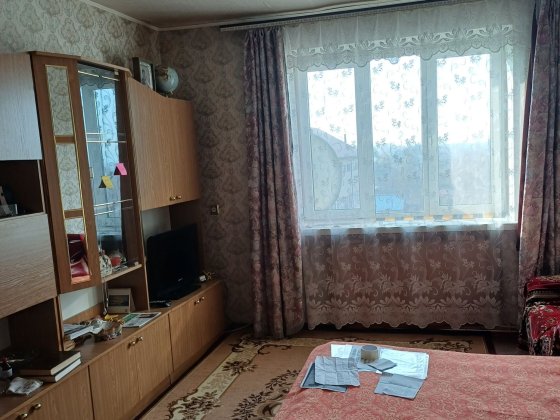 М. Новоселиця. Продається двухкімнатна квартира ( центр) 5/5 Новоселиця