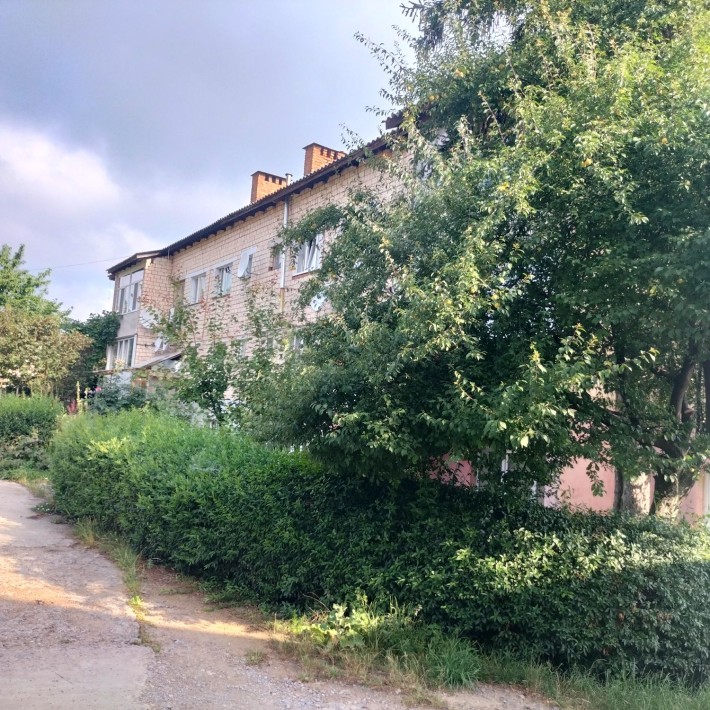 Продається двокімнатна квартира в м. Сокиряни!! - фото 1