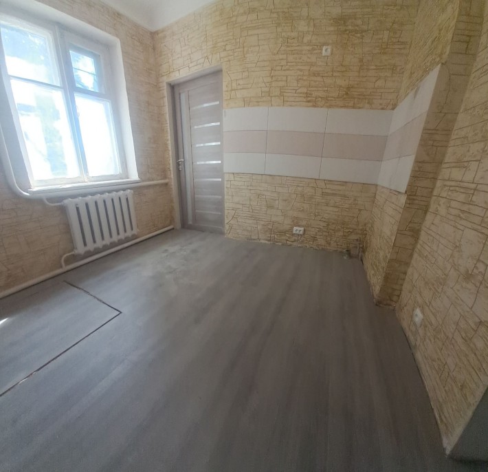 Продам 3х квартиру в центре г. Вольнянск - фото 1