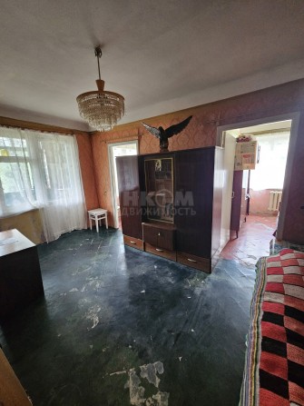 Продам 4к кв. 50-лет Октября 33а - фото 1