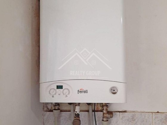 Продається 3К з автономним опаленням Кривой Рог