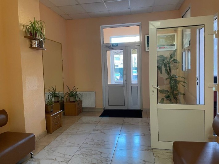 Продам 2х кімн. квартиру на вул. Драйзера, 40. - фото 1