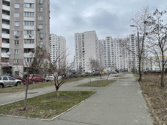 Продаж 3-х квартири вул. Радунська 9б Киев