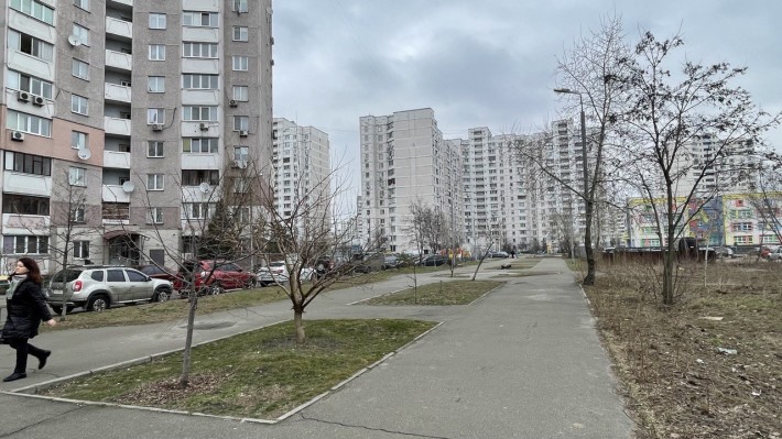 Продаж 3-х к. по вул. Радунська, 9б Деснянський район. - фото 1
