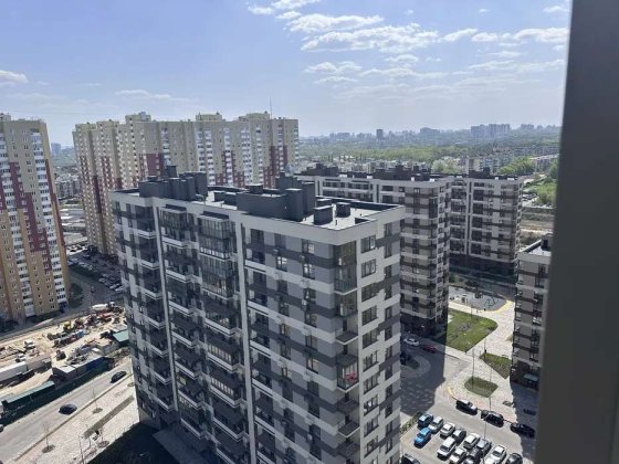 Продаж 1-к квартири вул. Олександра Олеся 5а Київ