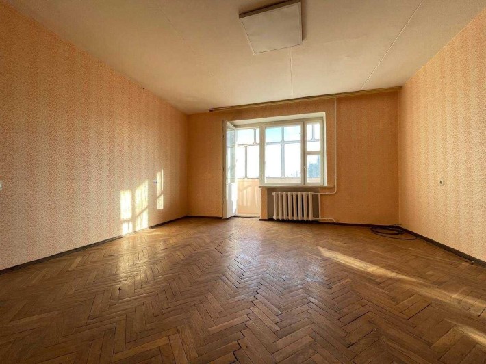 Простора квартира 82м2 для втілення мрій, в самому серці Броварів - фото 1