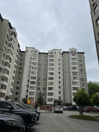 Продається 2к-квартира.59м.Хотинська 12.Мансарда.Ремонт.Меблі.Центр - фото 1