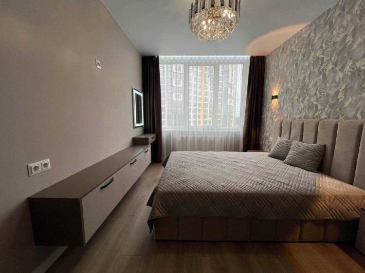 Продам 2 кімнатна квартира. Ремонт. Центр, Незалежності - фото 1
