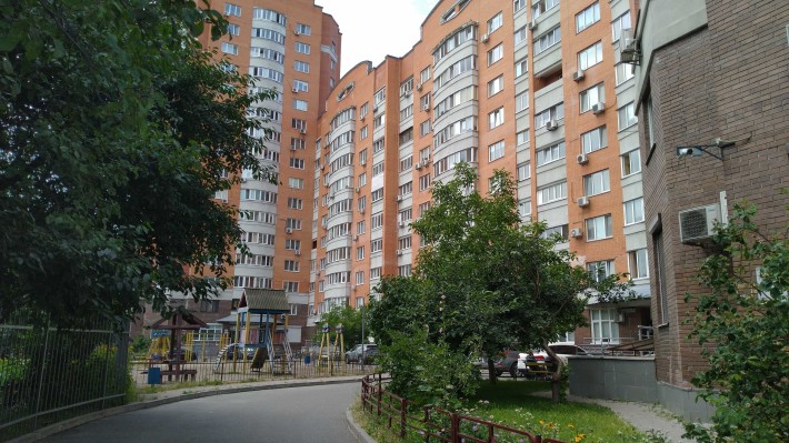 Продаж видової 1к.кв. 55м2, вул. А.Голуба 1В, є-програми - фото 1