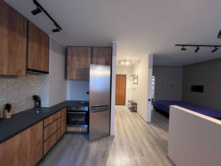 Продаж  1 кім. квартири з ремонтом, Петлюри вул. - фото 1