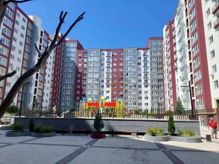 Продаж просторої 1к квартири в ЖК Княгинин - фото 1