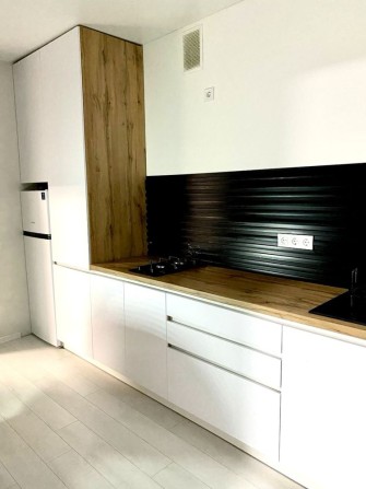 Продам однокімнатну квартири з новим стильним ремонтом в Бучі - фото 1