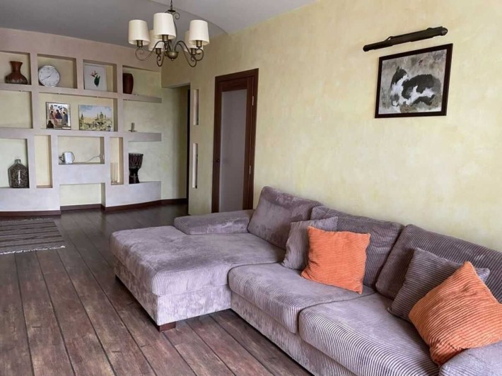 Продам 3-к. затишну (Уютную) квартиру, 81 м2, з ремонтом в Вишневому - фото 1