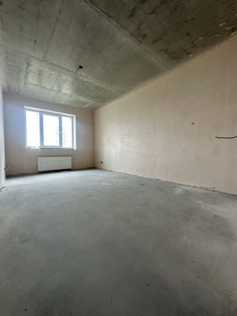 Продаж 1к під чистову обробку‼️8 поверх‼️43м2‼️біля Епіцентру - фото 1
