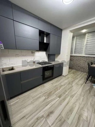 Продаж 1к квартири з ремонтом, вул. Машинобудівників, Вишневе - фото 1