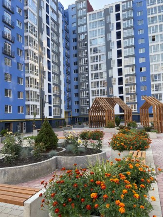 Центр квартира однокімнатна продам Галицька-Васильянок парк,  студія - фото 1