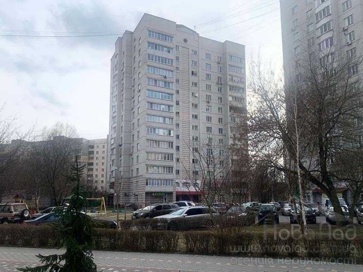 SAV Просторная 2-ком квартира 75м2 в центре Броваров - фото 1