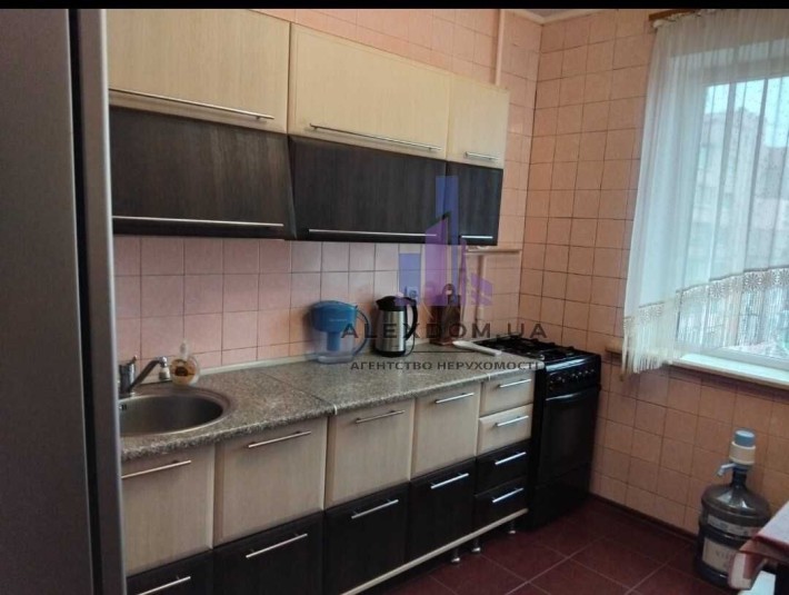 Продається 3к квартира 69м2, бульвар Незалежності буд. 15 .Бровари - фото 1