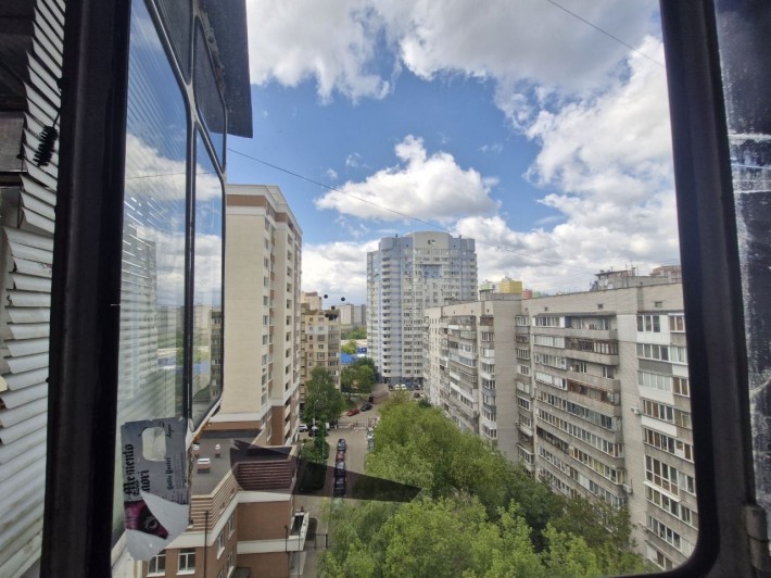 Продам 3к квартиру в Броварах район термінала вул Симона Петлюри - фото 1