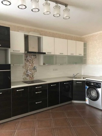 Без комісіі продаж 3 кімнатноі квартири  , Буча, центр - фото 1