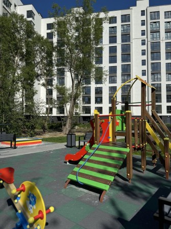 Продаж 3 кімнатної квартири в затишному районі міста. - фото 1