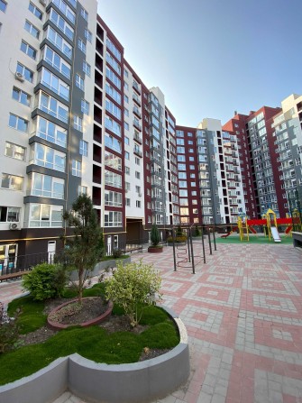 Дві кімнати  в центрі,продам в новобуд 2-кімн квартира Княгинин - фото 1