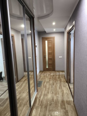 Продам 2 кімнатну квартиру - фото 1