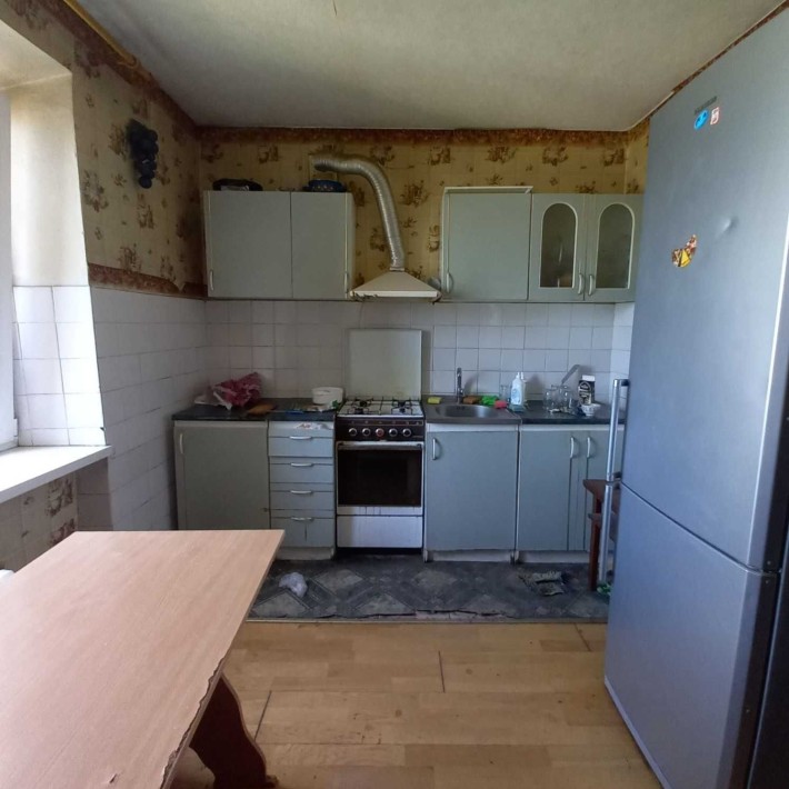 ПРОДАЖ 4-кімнатна квартири в центрі міста - фото 1