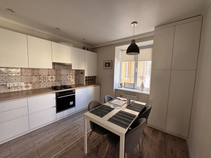 3к квартира з ремонтом. Продаж - фото 1