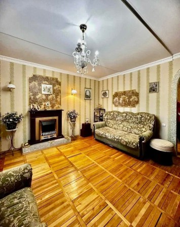 Продаж 3 - кімнатної квартири в Луцьку ( п- т Соборності ) - фото 1