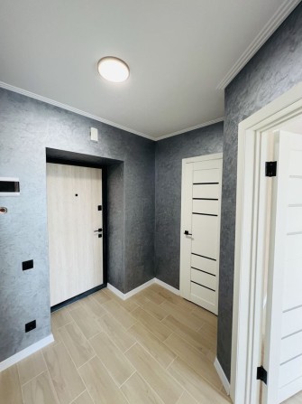 Продам квартиру з ремонтом - фото 1
