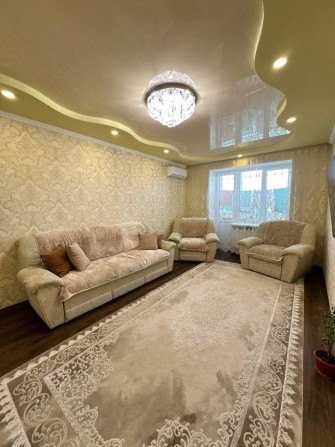 Продаж 3 кімнатної квартири з меблями - фото 1