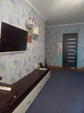 Продам 3х комн квартира у.В Великого Радиевского ост Космонавтов Сакс! - фото 1