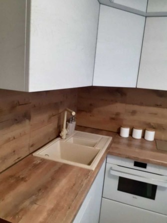 Продається 3-х кімнатна квартира з ремонтом+ гараж вул. Гагаріна - фото 1