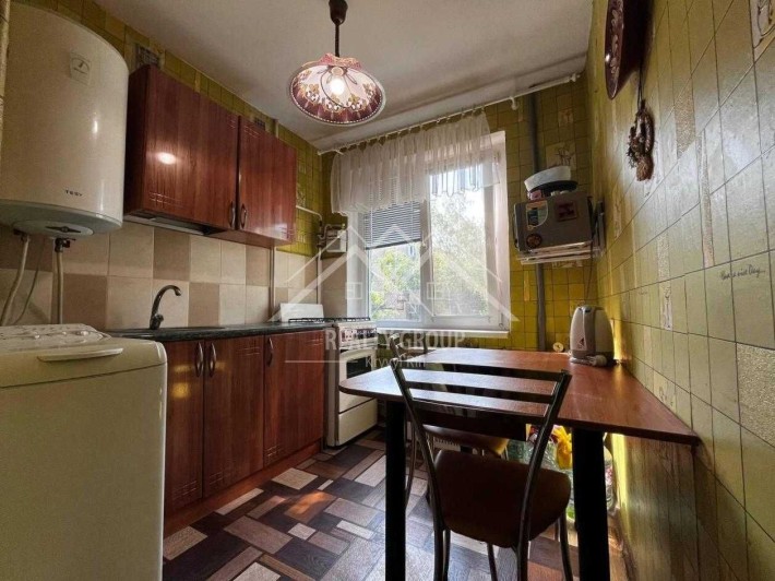Продаж 2к квартири на Космонавтів з автономним опаленням - фото 1