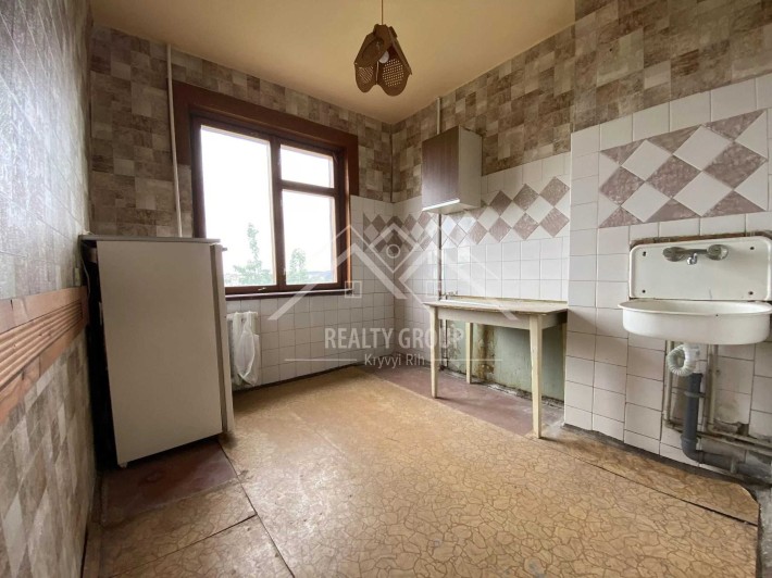 Продаж видової 2к біля річки (КРЕС) - фото 1