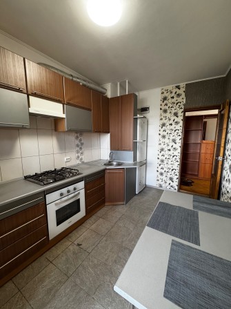 Продам 3-кімнатну квартиру на Буковинській1 - фото 1
