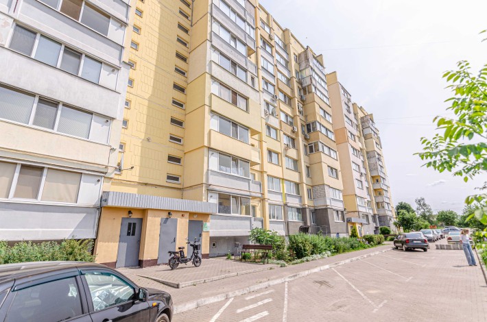 Продається простора 1-кімнатна квартира (41 кв.м.) у новобудові - фото 1